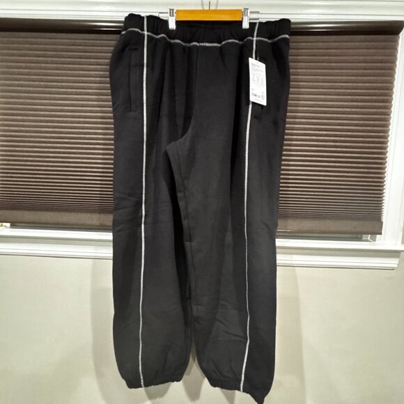 Athleta Women's Forever Fleece High Rise Jogger Black/Bone SZ: XL - Picture 1 of 10